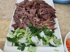 -英子补身汤(海兰路店)