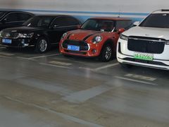 -巴黎春天-停车场(成山店)