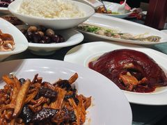 -凤凰园烤鸭店·唐山菜·传承花椒肉(老唐丰路店)