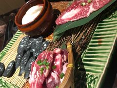 -山川小町·极番烧肉(新地假日广场店)