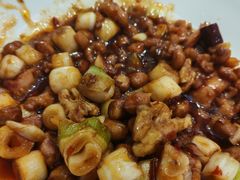 宫保桃仁鸡丁-闫府私房菜·老字号(恒隆店)