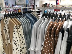 -hotwind热风(中贸广场店)