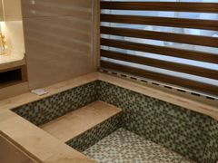 -兴芮温泉度假区