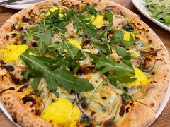 -城市大道红炉披萨烘焙坊