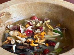-菌乡缘·野生菌蒸汽鱼火锅(江边夜市店)