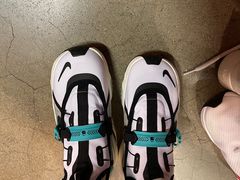 -NIKE上海青浦换季优惠店