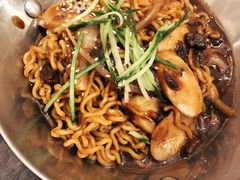 炸酱拉面-富乐满韩国正宗炸鸡韩国料理(虹泉路店)