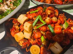 -巴厘龙虾·榜首油焖大虾(音乐学院·沿江酒馆店)