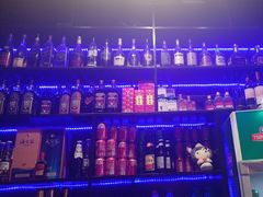 -沪上名羊天下•烤羊腿•东北烧烤•小龙虾(浦东直营总店)