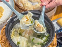 -馋三尺蟹粉小笼(人民广场店)