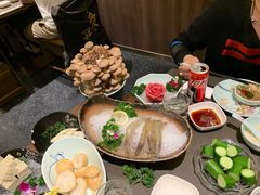 -捞王锅物料理(上海世茂广场店)