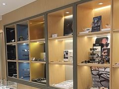 -吴良材眼镜(美罗城店)