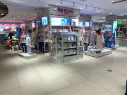 -孩子王(静安大融城店)