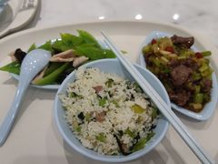 -荣华基·现炒快餐(肇嘉浜路店)
