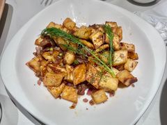 -清真·卡德尔大叔新疆主题餐厅(龙汇路店)