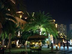 -三亚湾红树林度假酒店美食街