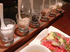 -恰餐厅及酒吧 CHAR Bar & Grill (北京丽都皇冠假日店)