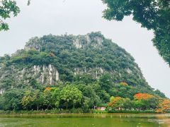 -星湖旅游景区七星岩