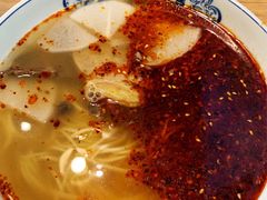 招牌骨汤牛肉面-西部马华清真兰州牛肉面·烧烤夜市(三里河店)