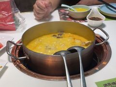 -洪氏嗨捞·猪肚鸡火锅(阳光天地店)