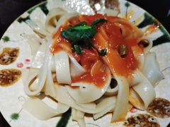 -蓝田九大碗民俗食府(蓝田店)