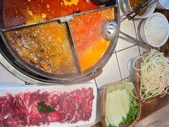 -热火朝天鲜切牛肉火锅(南强街巷店)
