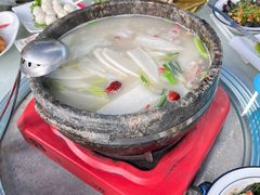 -墨脱石锅椰子鸡•海鲜糟粕醋(榆亚路店)