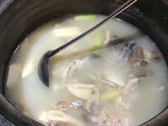 砂锅雅鱼-干老四雅鱼饭店(滨江西路店)