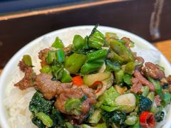 -深巷家味馆.湖北头牌红烧鱼头拌饭(黄陂店)