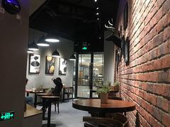 -THE ALLEY 鹿角巷(华润万象城店)