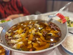 -鑫巴蜀小镇 · 水煮鱼专研店(玉桥店)