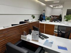 -上海宝信宝马4S店