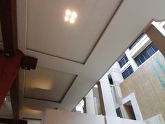 -上海波特曼丽思卡尔顿酒店