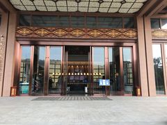 -七彩云南古滇温泉山庄