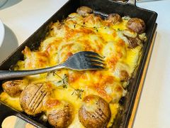 鹅肝芝士焗口蘑-四季民福烤鸭店(外滩外白渡桥店)