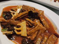 -清真·胖妈妈手抓餐厅(定西路长城宾馆店)