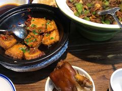 -费大厨辣椒炒肉(万家丽一店)