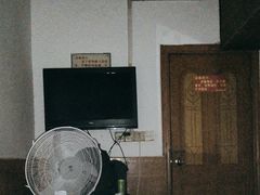 -中山旅店(广州增城挂绿广场店)