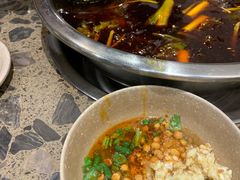 -肖肖酸萝卜鱼火锅(总店)