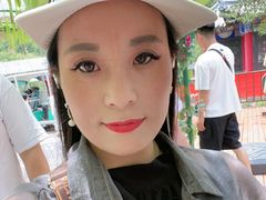 -龙潭大峡谷