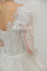 -Lady  Jane高端婚纱礼服馆