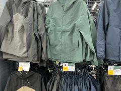 -迪卡侬(越秀公园店)