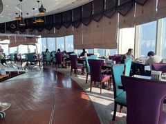 大堂-怡豪大饭店·银顶旋转餐厅