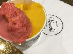 -VENCHI 闻绮(北京国贸商城店)