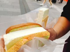 -詹爷爷乌节路街头冰淇淋