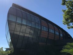 -上海滴水湖皇冠假日酒店