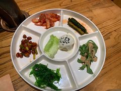 小菜拼盘-千寻烧肉(政务区店)