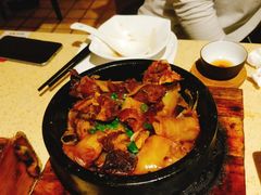石锅牛腩猪肠粉-喜鹊茶点.啫煲(车陂店)