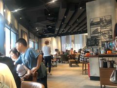 大堂-星巴克臻选(重庆大融城店)