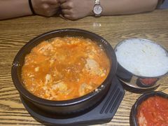 -吴草鸡爪오초닭발韩食堂(融恒盈嘉中心店)